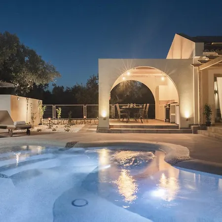 Villa Nono's Fioro Premium Houses, By Tk Management *