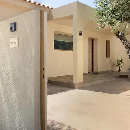 Nono's Fioro Premium Houses, By Tk Management