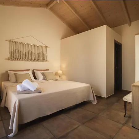 Villa Nono's Fioro Premium Houses, By Tk Management *