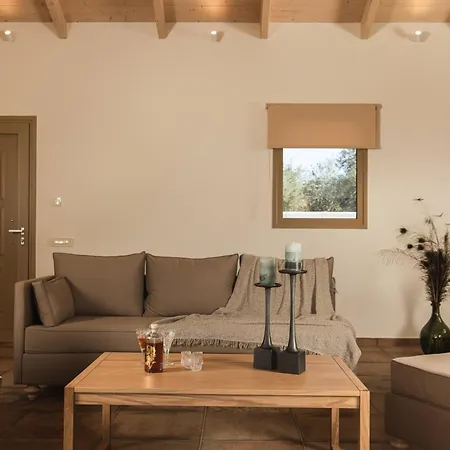 Nono's Fioro Premium Houses, By Tk Management Villa