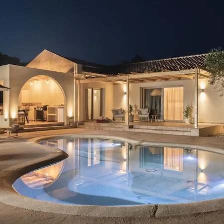 Nono's Fioro Premium Houses, By Tk Premium Gaitani